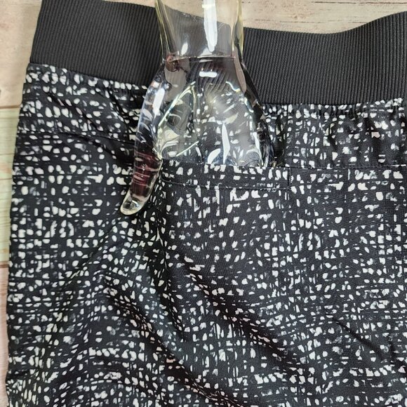 Cypress Club Women’s XL Skort Black White Pattern Built-In Shorts Activewear - Picture 7 of 7